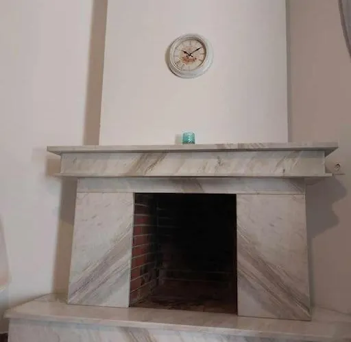 με όλες τις ανέσεις *
